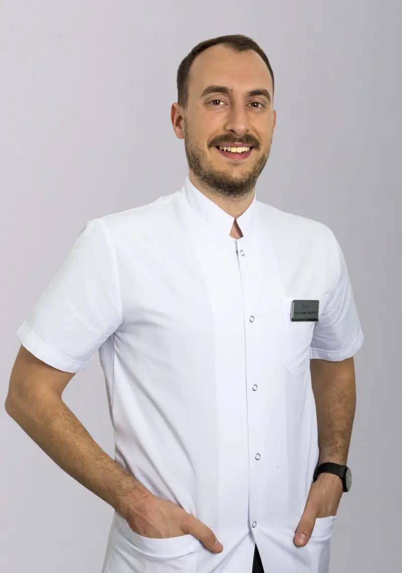 İzmir Dr. Dt. Hasan Çınarcık